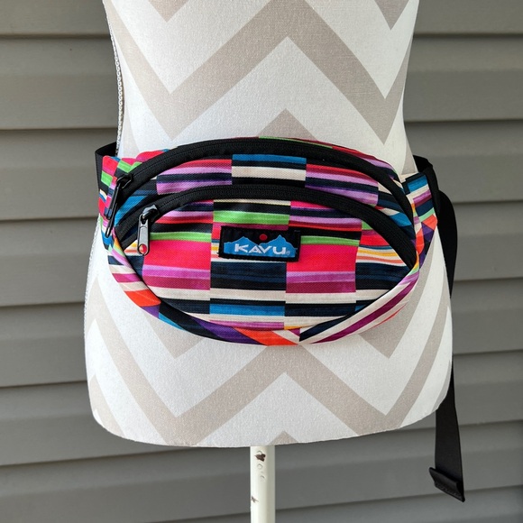 KAVU Women's Spectator - Jewel Stripe Fanny Pack - Picture 1 of 6